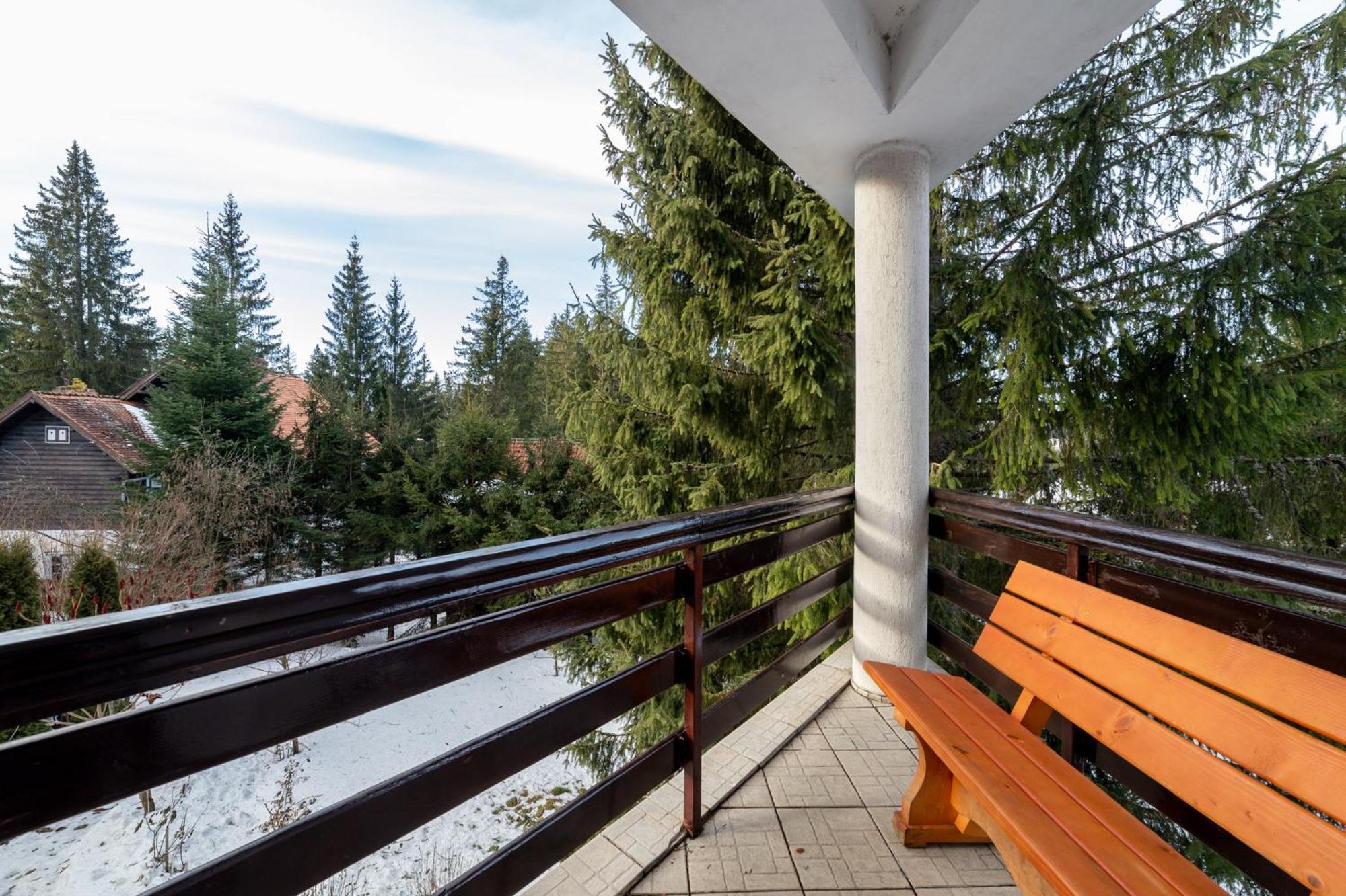 Genesis By Eden Hotel Predeal Exterior photo