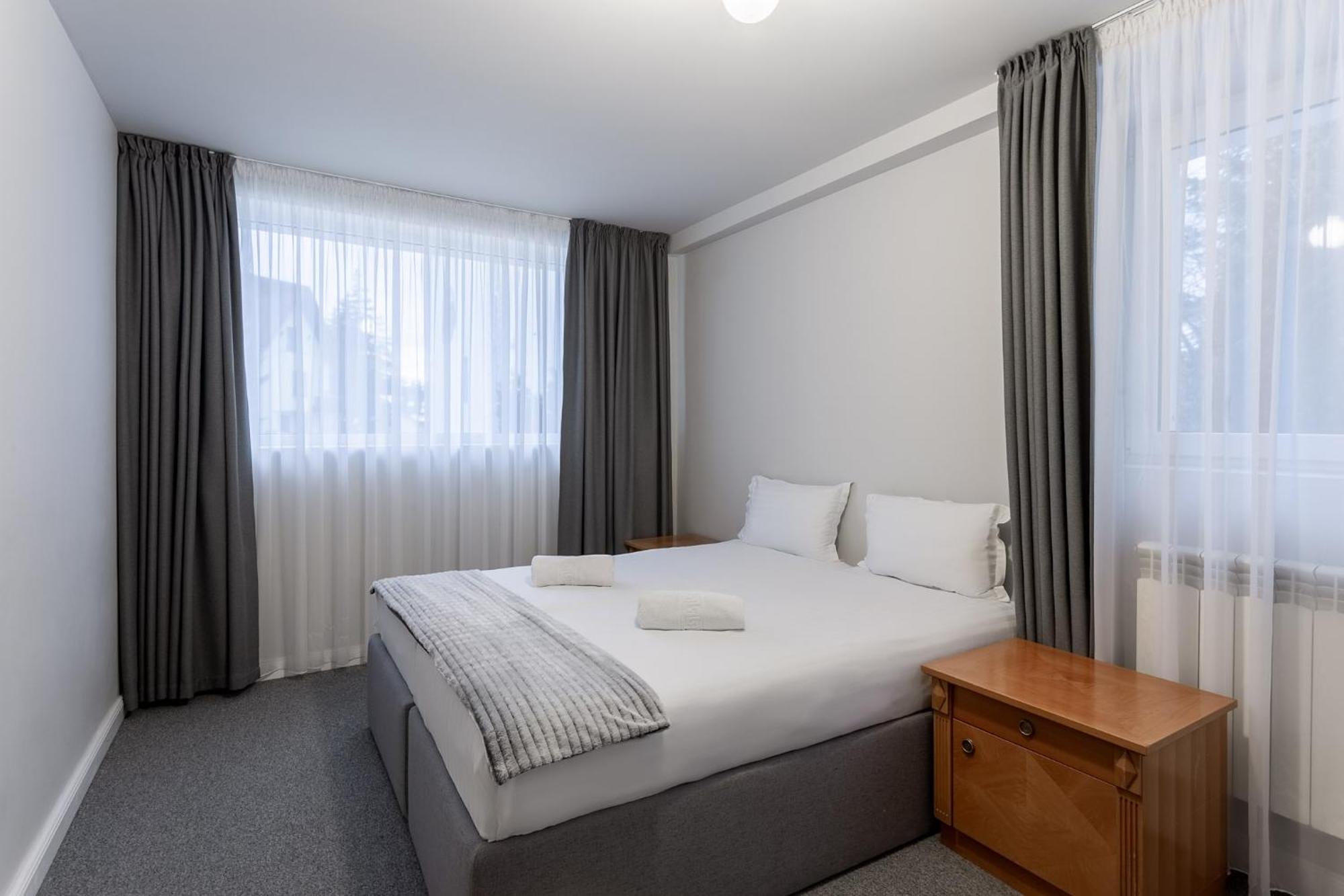 Genesis By Eden Hotel Predeal Exterior photo